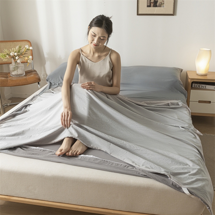 91家纺网 家纺一手货源 找家纺 古吉梦 2024新款水洗棉隔脏睡袋 山灰+中灰