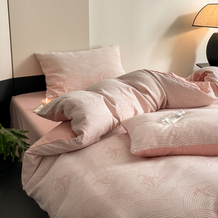 91家纺网 家纺一手货源 找家纺 （总）ab家纺 2024新款全棉三层纱提花四件套系列-浪花