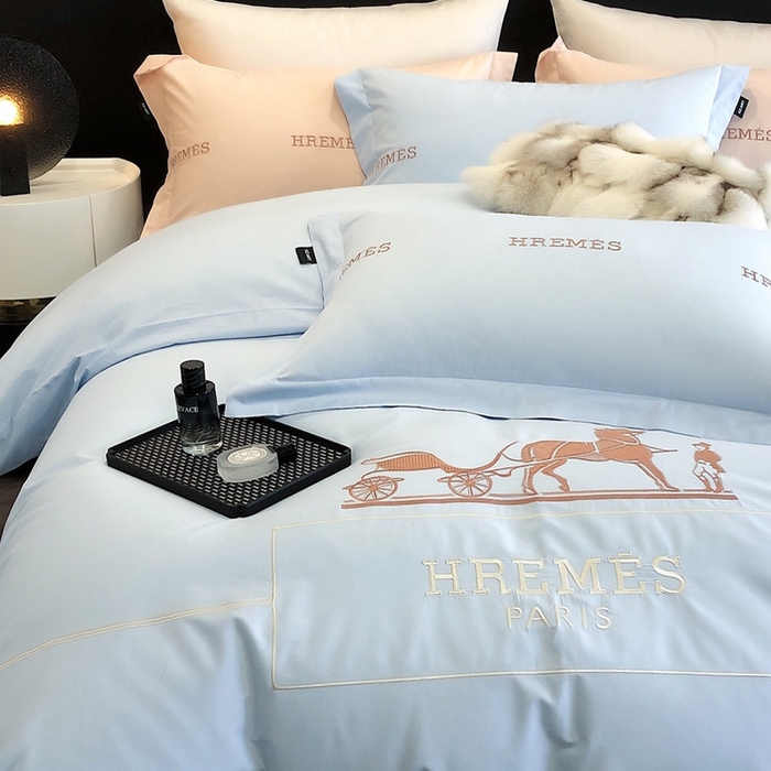 91家纺网 家纺一手货源 找家纺 卡姿家纺 2024新款春夏轻奢全棉简约款四件套-可可玛 可可玛蓝