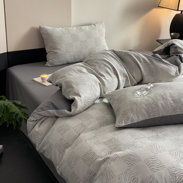 91家纺网 家纺一手货源 找家纺 ab家纺 2024新款全棉三层纱提花四件套系列-方格 方格灰