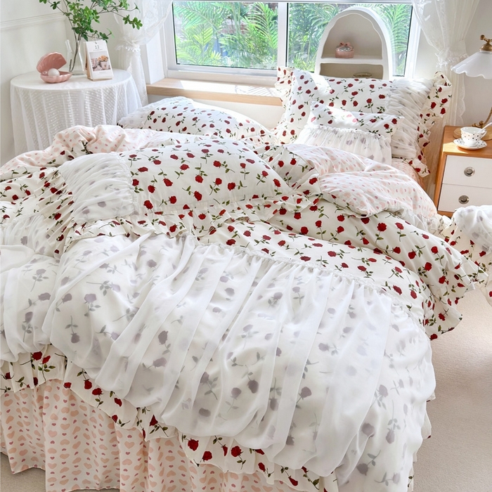 91家纺网 家纺一手货源 找家纺 亲亲公主 2025新款全棉蕾丝仙女款床裙四件套 玫瑰恋人