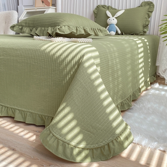 91家纺网 家纺一手货源 找家纺 大境 2024新款40S全棉水洗棉韩版荷叶边夹棉床盖三件套 抹茶绿