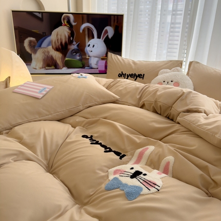 91家纺网 家纺一手货源 找家纺 （总）曼谷家纺 新款毛巾绣四件套小狗图案柔软磨毛床上用品水洗棉套件