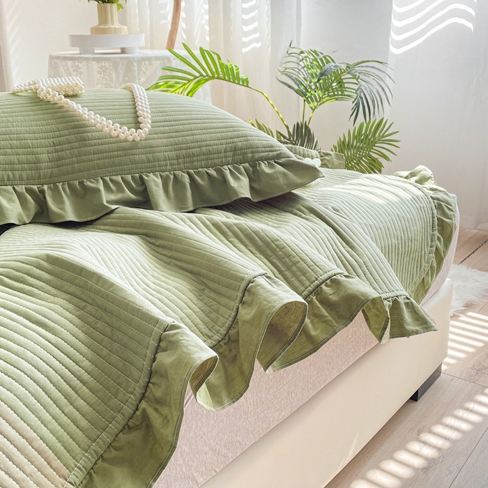 91家纺网 家纺一手货源 找家纺 大境 2024新款40S全棉水洗棉韩版荷叶边夹棉床盖三件套 抹茶绿