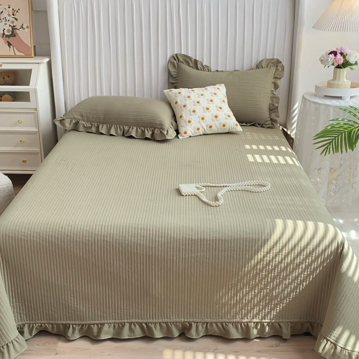 91家纺网 家纺一手货源 找家纺 大境 2024新款40S全棉水洗棉韩版荷叶边夹棉床盖三件套 抹茶绿