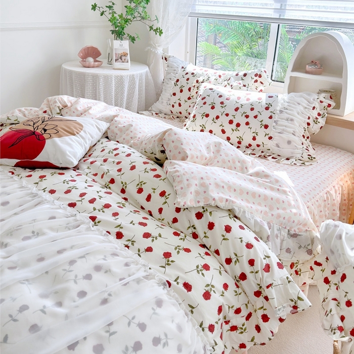 91家纺网 家纺一手货源 找家纺 亲亲公主 2025新款全棉蕾丝仙女款床裙四件套 玫瑰恋人