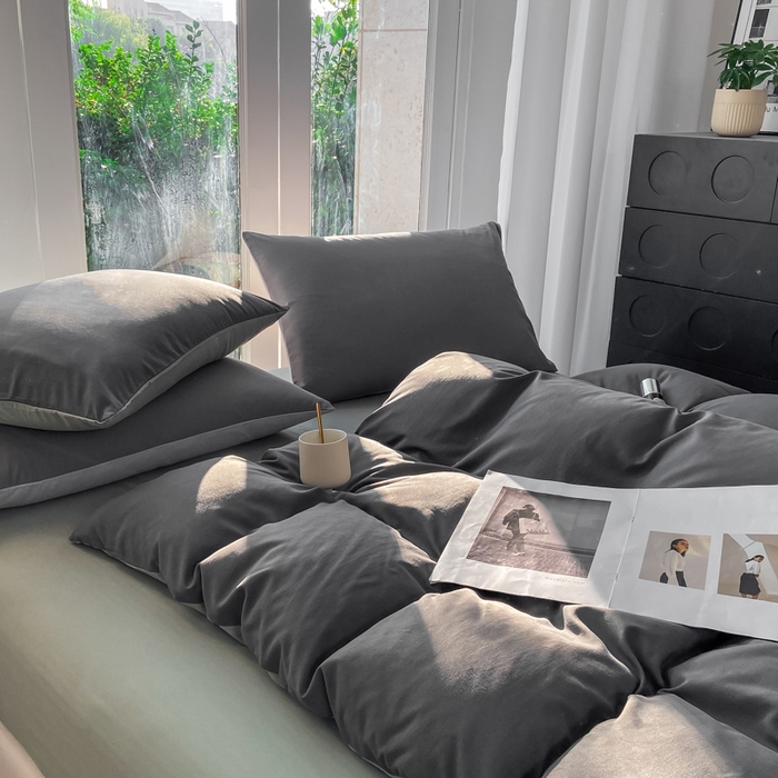 91家纺网 家纺一手货源 找家纺 安力森/诚臻酒店用品酒店用品 2025新款ins博主风水洗棉磨毛双拼四件套 深灰+抹茶