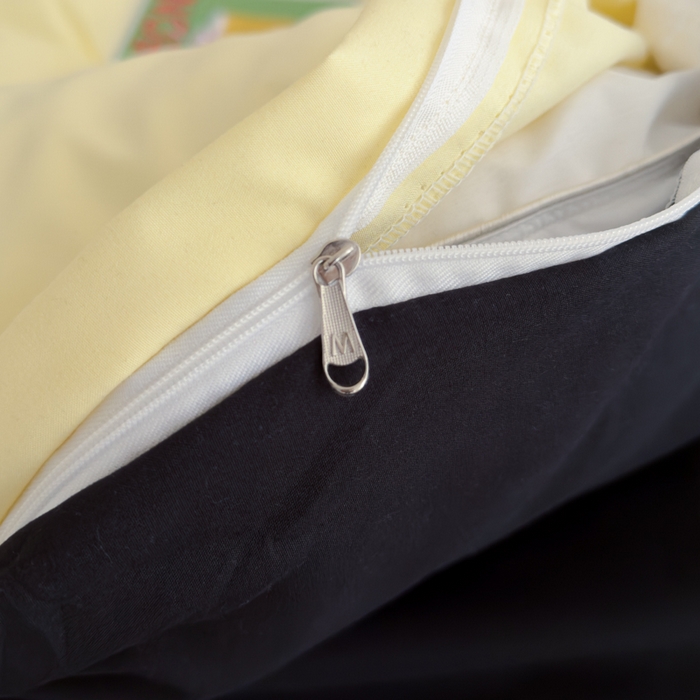 91家纺网 家纺一手货源 找家纺 曼谷家纺 新款毛巾绣四件套小狗图案柔软磨毛床上用品水洗棉套件 飞行员-芝士黑