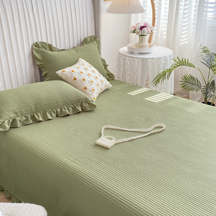 91家纺网 家纺一手货源 找家纺 大境 2024新款40S全棉水洗棉韩版荷叶边夹棉床盖三件套 抹茶绿
