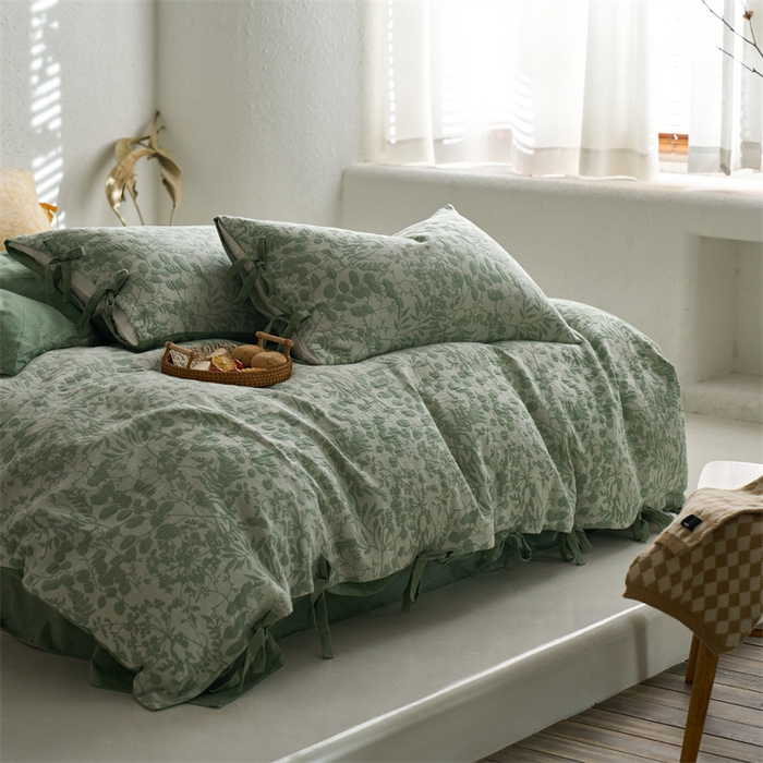 91家纺网 家纺一手货源 找家纺 安莱生活 2024新款高端双层纱栀子花色织大提花蝴蝶结工艺款四件套 栀子花-嫩绿