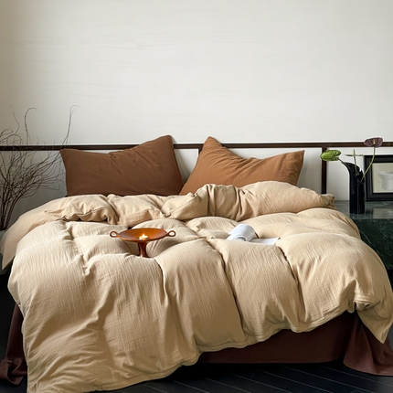 91家纺网 家纺一手货源 找家纺 例外Home 2024新款A类双层皱皱纱全棉四件套-美拉德 山核桃拿铁（枕；沉香+可可）
