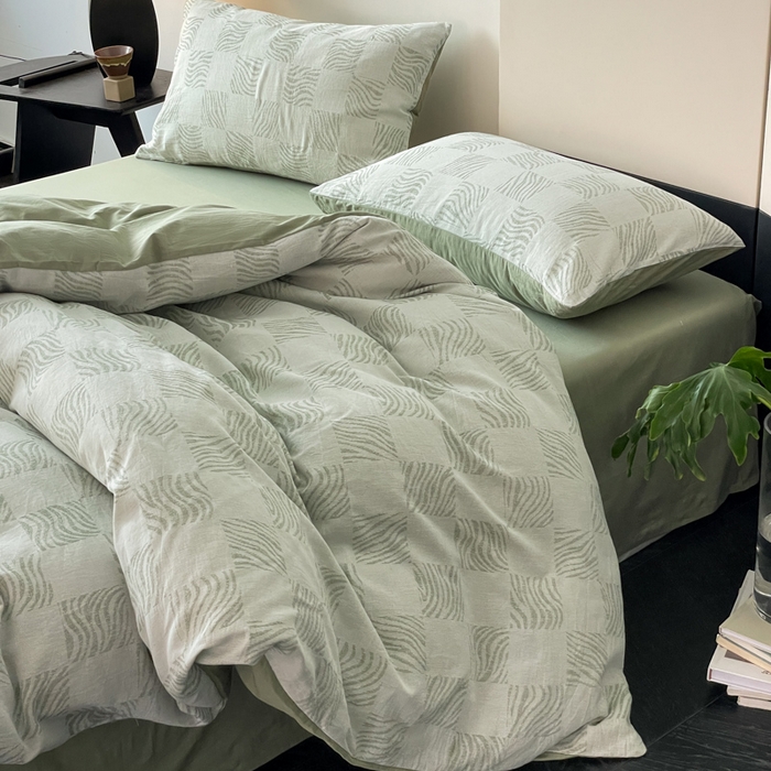 91家纺网 家纺一手货源 找家纺 苏木年华 2024新款A类全棉三层纱提花四件套--方格系列 方格绿