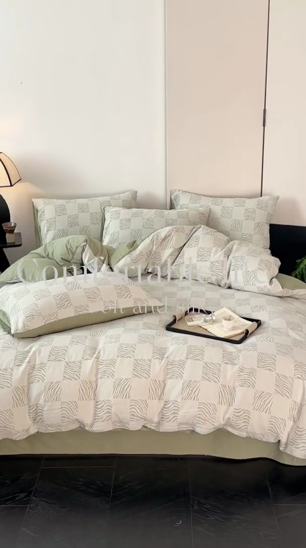 91家纺网 家纺一手货源 找家纺 苏木年华 2024新款A类全棉三层纱提花四件套--方格系列 方格绿