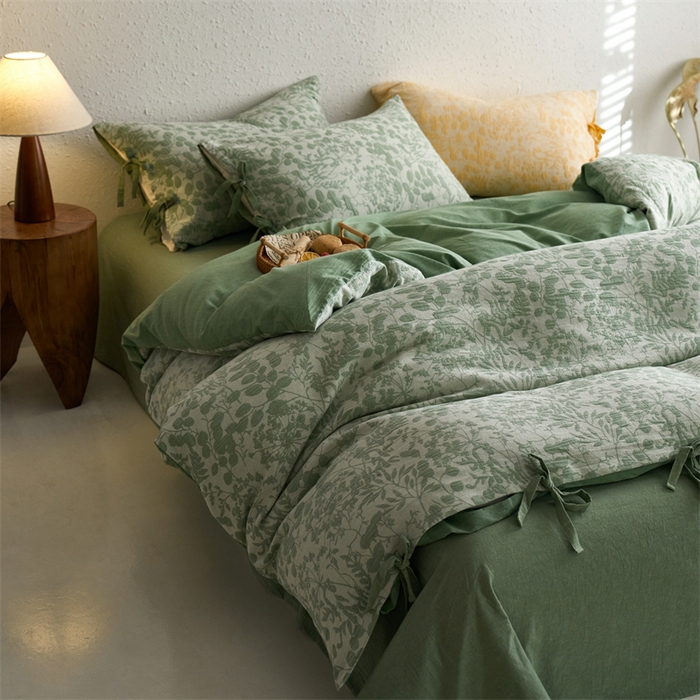 91家纺网 家纺一手货源 找家纺 安莱生活 2024新款高端双层纱栀子花色织大提花蝴蝶结工艺款四件套 栀子花-嫩绿