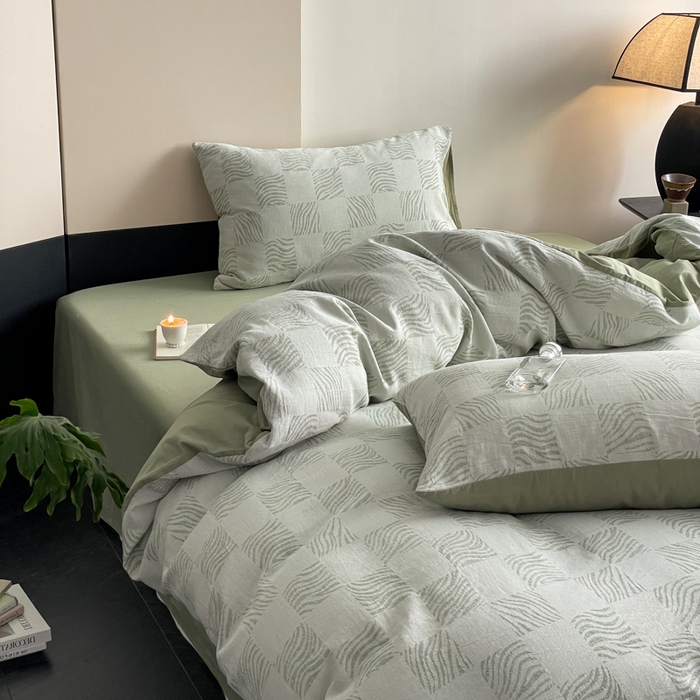 91家纺网 家纺一手货源 找家纺 苏木年华 2024新款A类全棉三层纱提花四件套--方格系列 方格绿