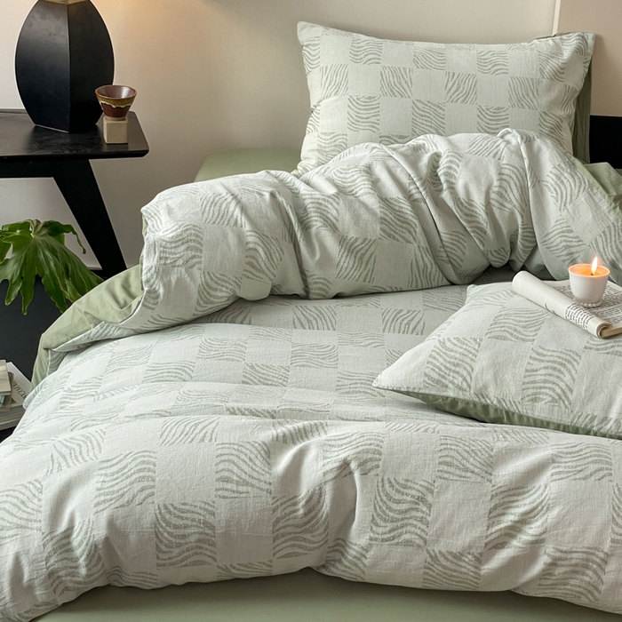 91家纺网 家纺一手货源 找家纺 苏木年华 2024新款A类全棉三层纱提花四件套--方格系列 方格绿