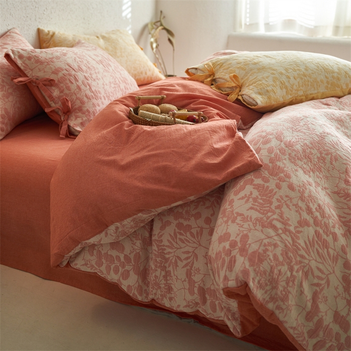 91家纺网 家纺一手货源 找家纺 安莱生活 2024新款高端双层纱栀子花色织大提花蝴蝶结工艺款四件套 栀子花-橘红