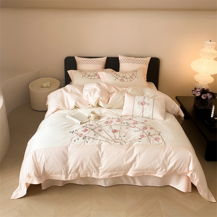 曼布缇 2025春夏新品100S澳棉长绒棉绣花四件套-香榭庄园 香榭庄园-粉