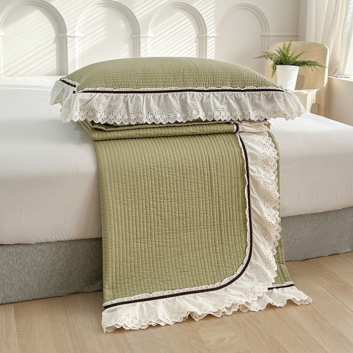 91家纺网 家纺一手货源 找家纺 上喜 热卖双层纱花边款床盖三件套 香果绿