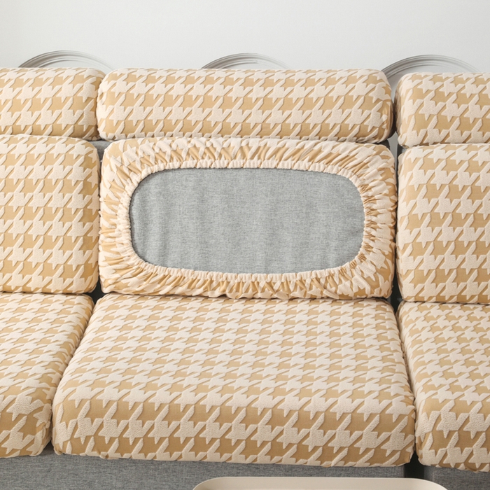 91家纺网 家纺一手货源 找家纺 千彤沙发垫 2024常规款粗线棉麻千鸟格沙发套 米黄