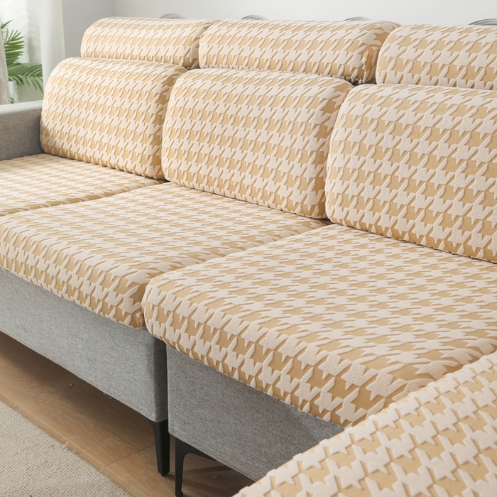 91家纺网 家纺一手货源 找家纺 千彤沙发垫 2024常规款粗线棉麻千鸟格沙发套 米黄