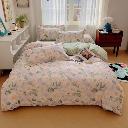 91家纺网 家纺一手货源 找家纺 盛馨 2024全棉高支高密精梳棉小清新碎花四件套纯棉床笠三件套宁静花开