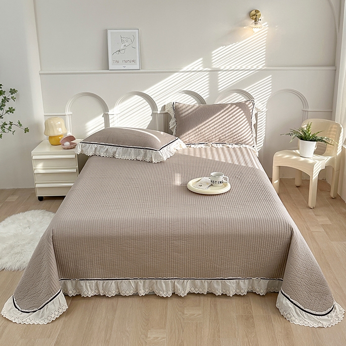 91家纺网 家纺一手货源 找家纺 上喜 热卖双层纱花边款床盖三件套 太空灰