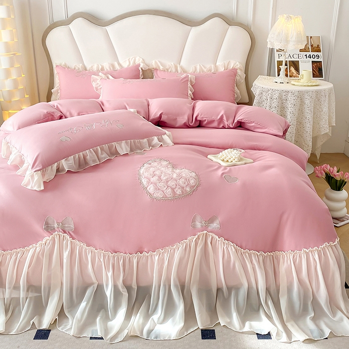 91家纺网 家纺一手货源 找家纺 富盛家纺 2024新款水洗亲肤棉立体刺绣四件套公主风四件套-爱心 爱心—豆沙