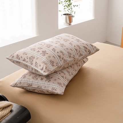倾慕家纺 2024新款典雅风全棉13370简约印花系列单枕套 原野