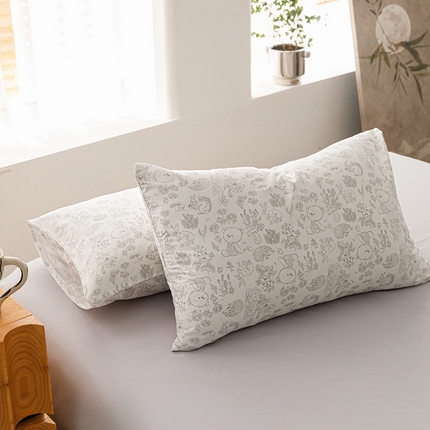 91家纺网 家纺一手货源 找家纺 （总）倾慕家纺 2024新款典雅风全棉13370简约印花系列单枕套