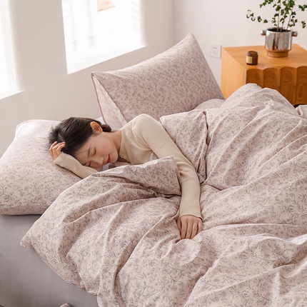 91家纺网 家纺一手货源 找家纺 （总）倾慕家纺 2024新款典雅风全棉13370简约印花系列单被套