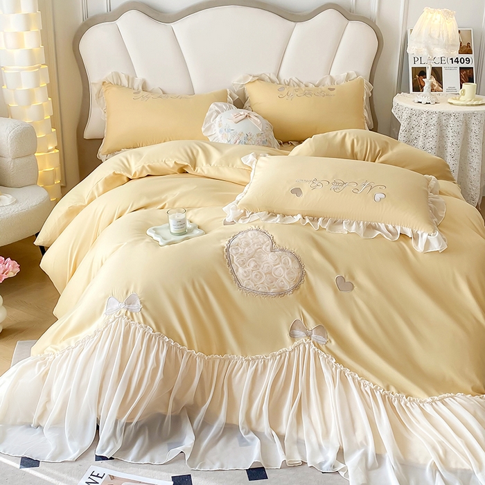 91家纺网 家纺一手货源 找家纺 富盛家纺 2024新款水洗亲肤棉立体刺绣四件套公主风四件套-爱心 爱心—黄