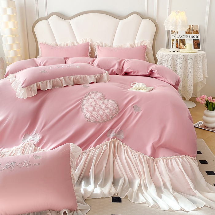 91家纺网 家纺一手货源 找家纺 富盛家纺 2024新款水洗亲肤棉立体刺绣四件套公主风四件套-爱心 爱心—豆沙