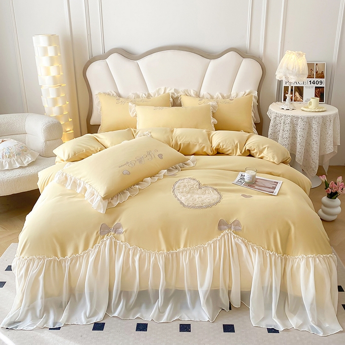 91家纺网 家纺一手货源 找家纺 富盛家纺 2024新款水洗亲肤棉立体刺绣四件套公主风四件套-爱心 爱心—黄