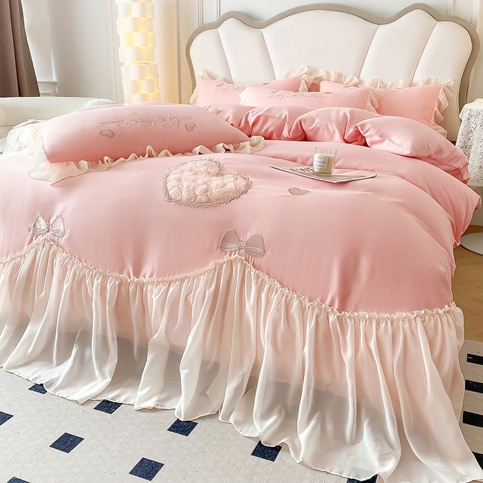 91家纺网 家纺一手货源 找家纺 富盛家纺 2024新款水洗亲肤棉立体刺绣四件套公主风四件套-爱心 爱心—粉