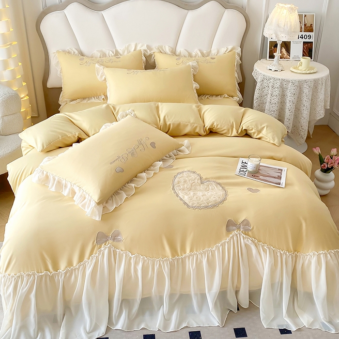 91家纺网 家纺一手货源 找家纺 富盛家纺 2024新款水洗亲肤棉立体刺绣四件套公主风四件套-爱心 爱心—黄