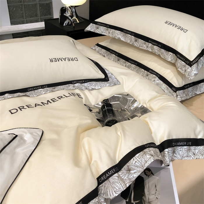 91家纺网 家纺一手货源 找家纺 笙意家纺 2025新款全棉刺绣拼边四件套 奶昔白+奶茶