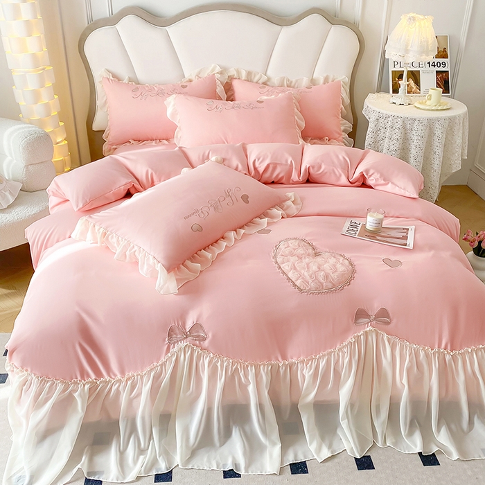 91家纺网 家纺一手货源 找家纺 富盛家纺 2024新款水洗亲肤棉立体刺绣四件套公主风四件套-爱心 爱心—粉