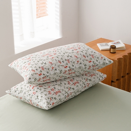 91家纺网 家纺一手货源 找家纺 倾慕家纺 2024新款典雅风全棉13370简约印花系列单枕套 与你