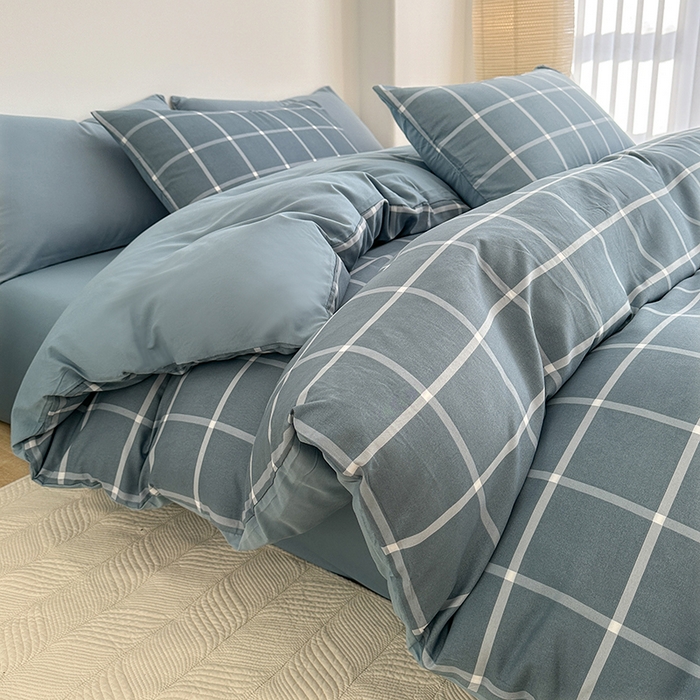 91家纺网 家纺一手货源 找家纺 家贝爱 2024新款简约轻奢水洗棉四件套 繁星蓝中格