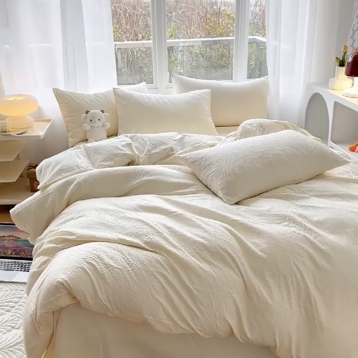 91家纺网 家纺一手货源 找家纺 啊雅家居 2025新款轻奢韩式无边款华夫格四件套 无边款-梦幻黄