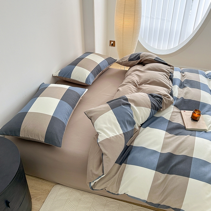 91家纺网 家纺一手货源 找家纺 家贝爱 2024新款简约轻奢水洗棉四件套 蓝大格