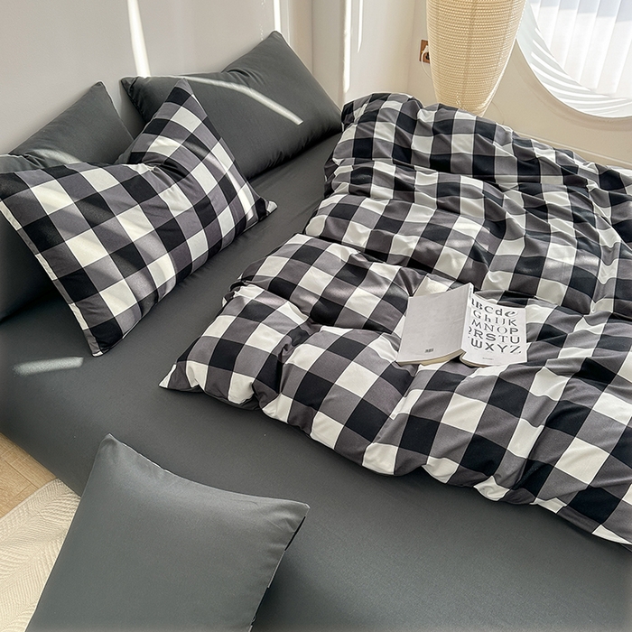 91家纺网 家纺一手货源 找家纺 家贝爱 2024新款简约轻奢水洗棉四件套 黑白中格