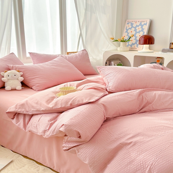 91家纺网 家纺一手货源 找家纺 啊雅家居 2025新款轻奢韩式无边款华夫格四件套 无边款-梦幻粉