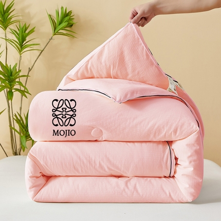 91家纺网 家纺一手货源 找家纺 一加一 2025新款黑边立体刺绣大豆 二合一子母被 粉玉