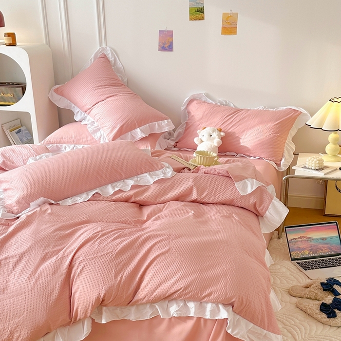 91家纺网 家纺一手货源 找家纺 啊雅家居 2025新款轻奢韩式花边款华夫格四件套 花边款  梦幻粉