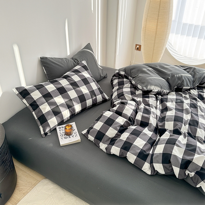 91家纺网 家纺一手货源 找家纺 家贝爱 2024新款简约轻奢水洗棉四件套 黑白中格