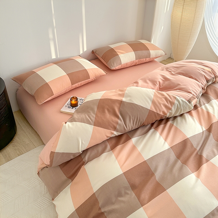 91家纺网 家纺一手货源 找家纺 家贝爱 2024新款简约轻奢水洗棉四件套 粉玉大格