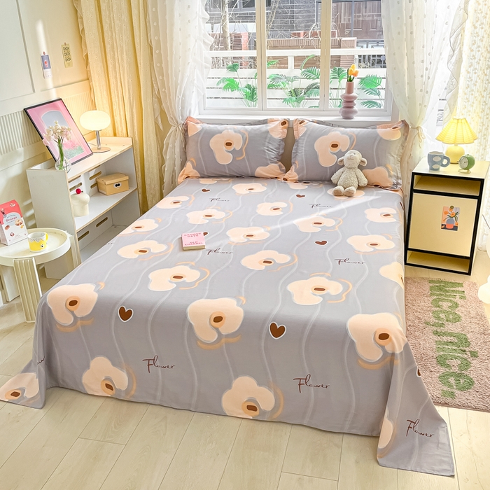 91家纺网 家纺一手货源 找家纺 铭成家纺 2024新款新疆棉喷气印花小清新系列单床单 梦甜-灰