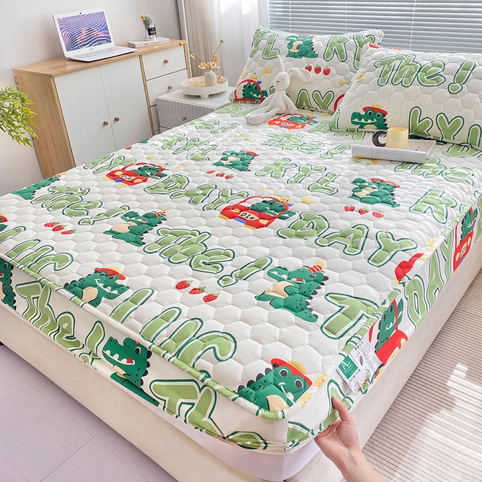 91家纺网 家纺一手货源 找家纺 九亭家纺 2024新款A类抗菌全棉夹棉防水床笠 防水款-鳄鱼日记